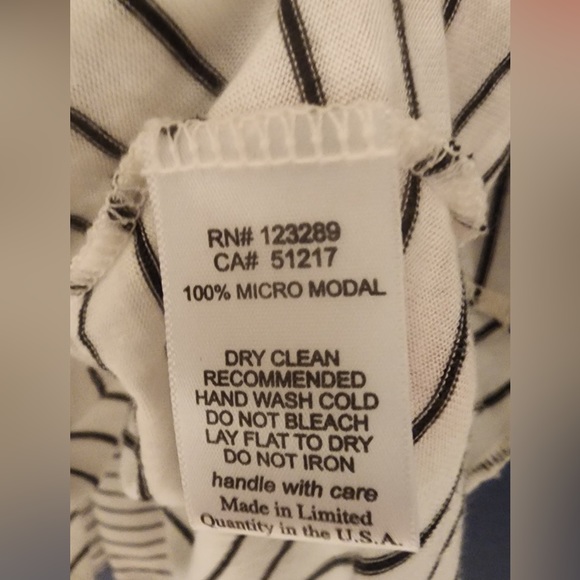 Lauren Moshi Limited Edition Women’s White W/ Black Stripes Tank Top Size Small - Picture 6 of 6